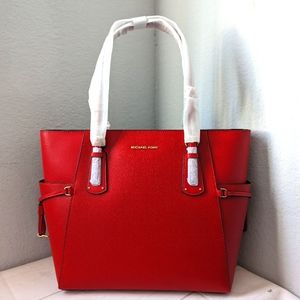 NWT Michael Kors Voyager Large Flame Pebbled Leather East West Tote Bag Purse